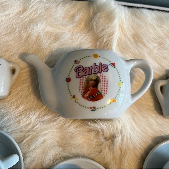 Chilton Toys Barbie Miniature Porcelain Tea Set - Picture 2 of 15